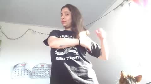 Sofia online show from March 2025 01:32:02 PM