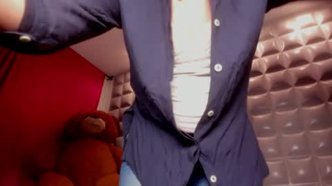 SOL  ANGEL online show from April 2026 05:10:01 PM