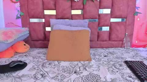 Sol online show from February 2025 06:29:02 PM