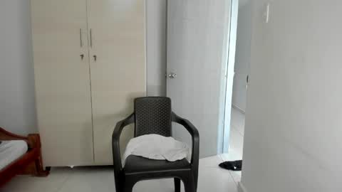 Snapshot of sola_enzo chatting on May 2026 12:09:02 PM sola_enzo online show from May 2026 12:09:02 PM