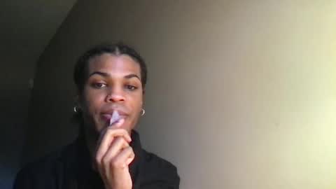 SolaceEve online show from November 2025 06:07:02 PM