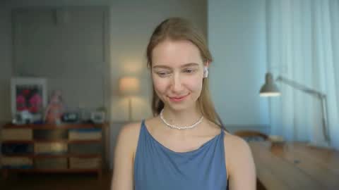 Bella online show from February 2025 02:11:02 PM