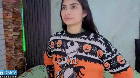 Sol  online show from September 2025 07:36:01 PM