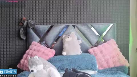 Sol  online show from November 2025 07:14:01 PM