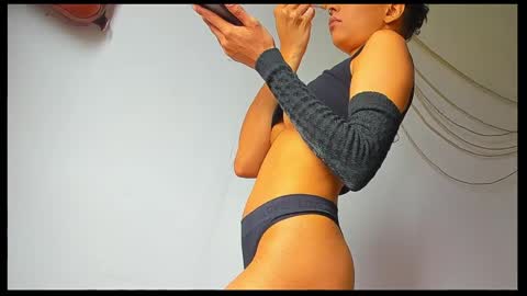 Snapshot of soleiandkairo chatting on March 2026 03:45:01 PM SoleiKairo online show from March 2026 03:45:01 PM