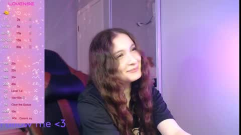 Snapshot of solitudebby chatting on April 2026 06:57:01 PM Becky online show from April 2026 06:57:01 PM