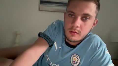 solobrit online show from January 2026 08:20:01 AM