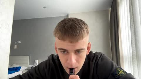 Jett online show from April 2026 09:03:02 AM