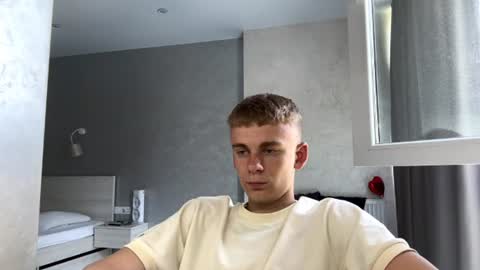 Snapshot of solofury chatting on June 2026 10:15:01 AM Jett online show from June 2026 10:15:01 AM