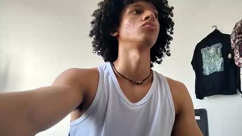 Hi Im Weller Check my Bio  online show from March 2026 09:28:01 PM