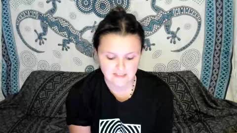 Snapshot of someonesday chatting on January 2026 01:02:02 PM SomeonesDay online show from January 2026 01:02:02 PM