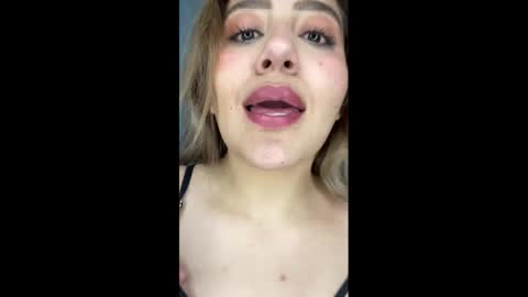 sommerr111 online show from January 2026 05:01:02 AM