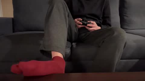 Sondages online show from February 2025 08:25:02 PM