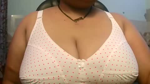 soni88888 online show from December 2024 06:43:01 AM