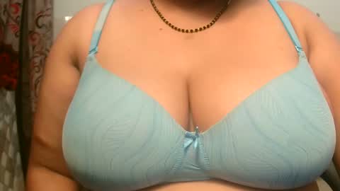 soni88888 online show from February 2025 03:01:02 PM