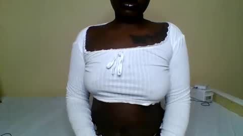 Sonia online show from October 2025 09:59:02 PM