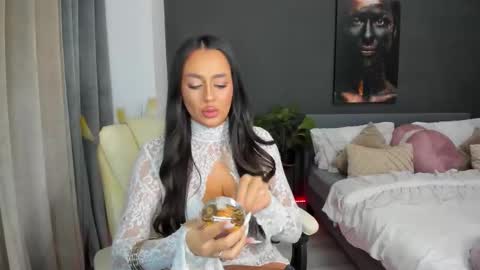 Snapshot of sonia__rey chatting on September 2025 07:17:02 PM Sonia Rey online show from September 2025 07:17:02 PM