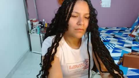 Snapshot of soniafuckboobs chatting on December 2024 02:43:02 PM soniafuckboobs online show from December 2024 02:43:02 PM