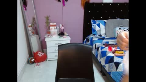 sonialatin69 online show from March 2025 09:05:02 PM