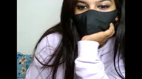 Snapshot of soniashifali4u chatting on December 2024 08:03:02 AM soniyashifali4u online show from December 2024 08:03:02 AM