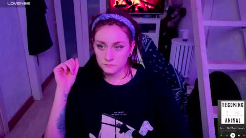 Rie online show from October 2025 09:01:01 PM