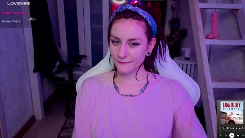 Rie online show from October 2025 07:02:02 PM