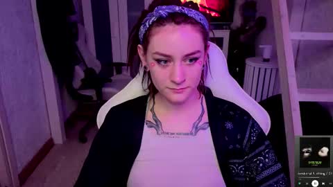 Rie online show from October 2025 10:00:02 PM