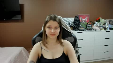 Snapshot of soninex chatting on April 2026 05:32:02 PM SoniNex online show from April 2026 05:32:02 PM