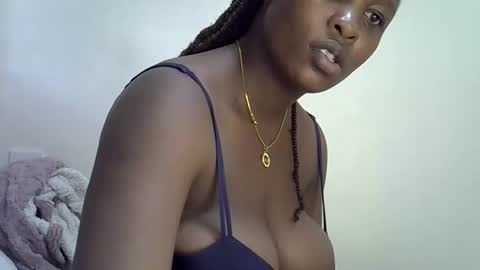 sonnia02 online show from February 2026 02:11:02 PM