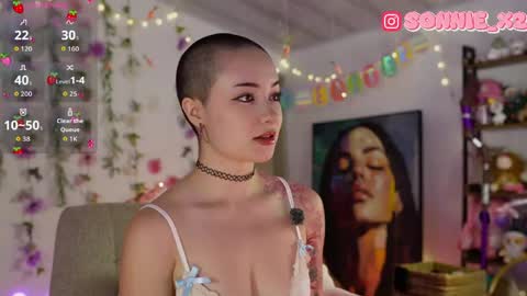 Sonnie online show from April 2026 01:39:01 PM