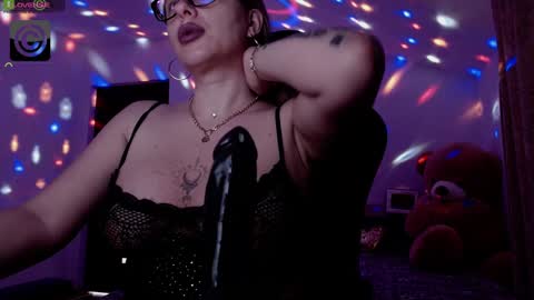 Sonia online show from February 2025 11:23:02 AM