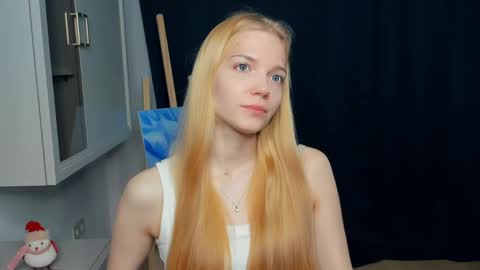 Snapshot of sonyalaviola chatting on April 2026 07:11:01 AM Sofia online show from April 2026 07:11:01 AM