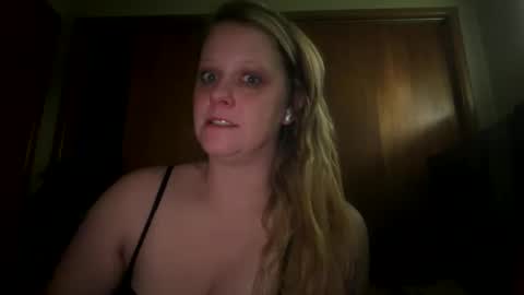 Snapshot of soohott123 chatting on May 2026 11:38:01 AM soohott123 online show from May 2026 11:38:01 AM