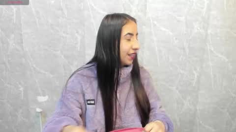 Sophi Thaylorr online show from February 2026 01:04:02 PM