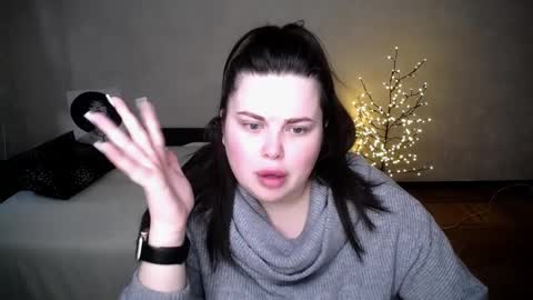 sophia__olsen online show from April 2026 05:52:01 AM