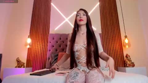 Snapshot of sophia_turneer chatting on June 2026 03:00:01 AM sophia_turneer online show from June 2026 03:00:01 AM