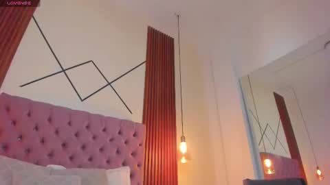 Snapshot of sophia_turneer chatting on July 2026 08:53:02 AM sophia_turneer online show from July 2026 08:53:02 AM