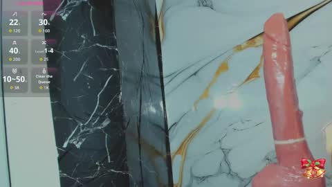 sophia_vivass online show from April 2026 12:00:01 AM