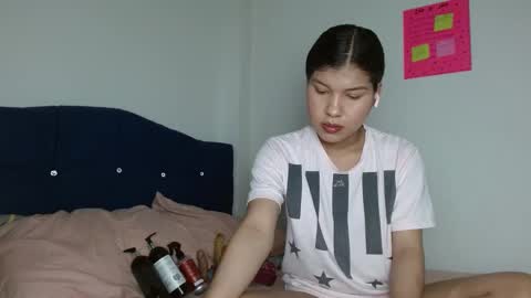 Sophia Bedford online show from December 2024 05:11:01 PM