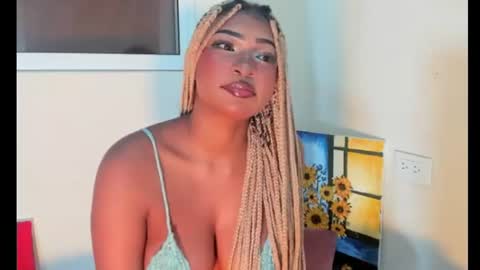 Snapshot of sophiabloss chatting on June 2026 11:24:02 PM Sophie online show from June 2026 11:24:02 PM