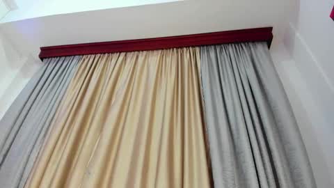 sophiacolliins online show from October 2025 11:22:01 AM