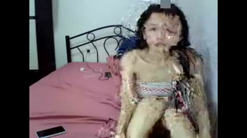 sophialaurel online show from November 2025 04:11:02 PM