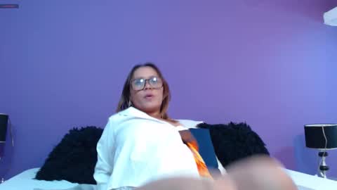 Sophia online show from March 2026 11:33:01 PM