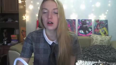 Snapshot of sophiasonata chatting on January 2025 02:51:01 PM SophiaSonata online show from January 2025 02:51:01 PM