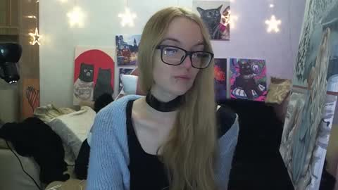 SophiaSonata online show from October 2025 01:56:02 PM