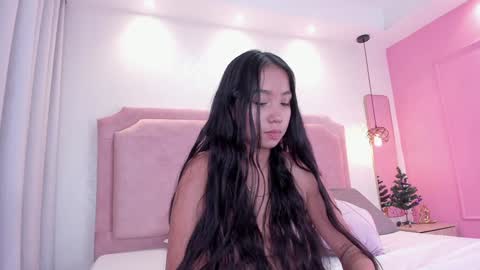 SOPHIA online show from December 2024 04:25:01 PM