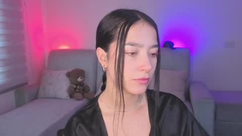 Snapshot of sophie_bbs chatting on May 2026 04:37:02 PM Sophie online show from May 2026 04:37:02 PM