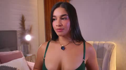 sofia online show from April 2026 10:01:01 PM