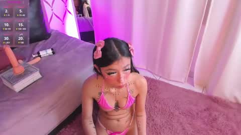 Snapshot of sophie_bunny1 chatting on December 2024 09:18:01 AM Sophie online show from December 2024 09:18:01 AM