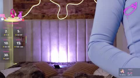 sophie and katia online show from November 2025 07:02:02 PM